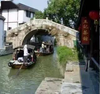 贪玩蓝月